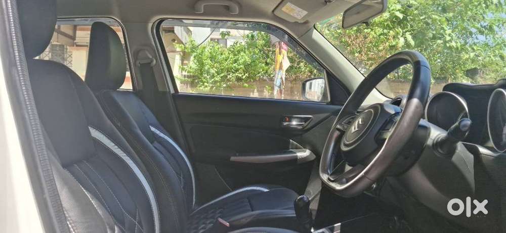 Maruti Suzuki Swift Vvt Zxi, 2023, Petrol