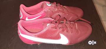 Nike football cheap shoes size 7