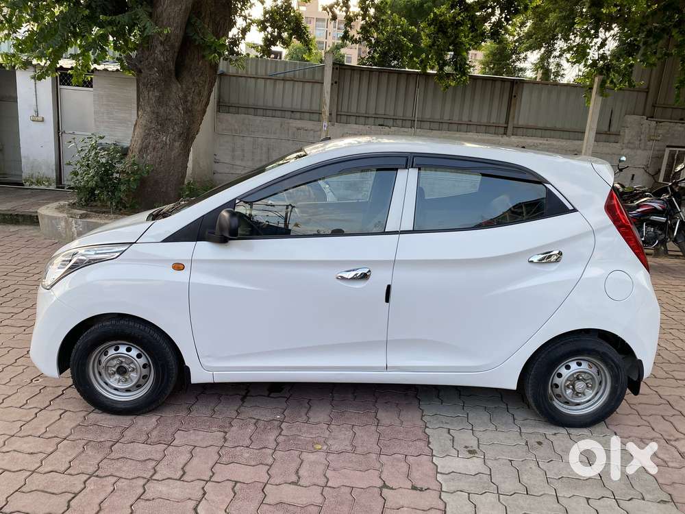 Hyundai Eon Era +, 2016, Petrol