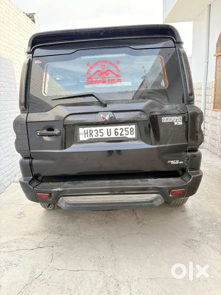 Mahindra Scorpio Classic 2021 Diesel 90000 Km Driven