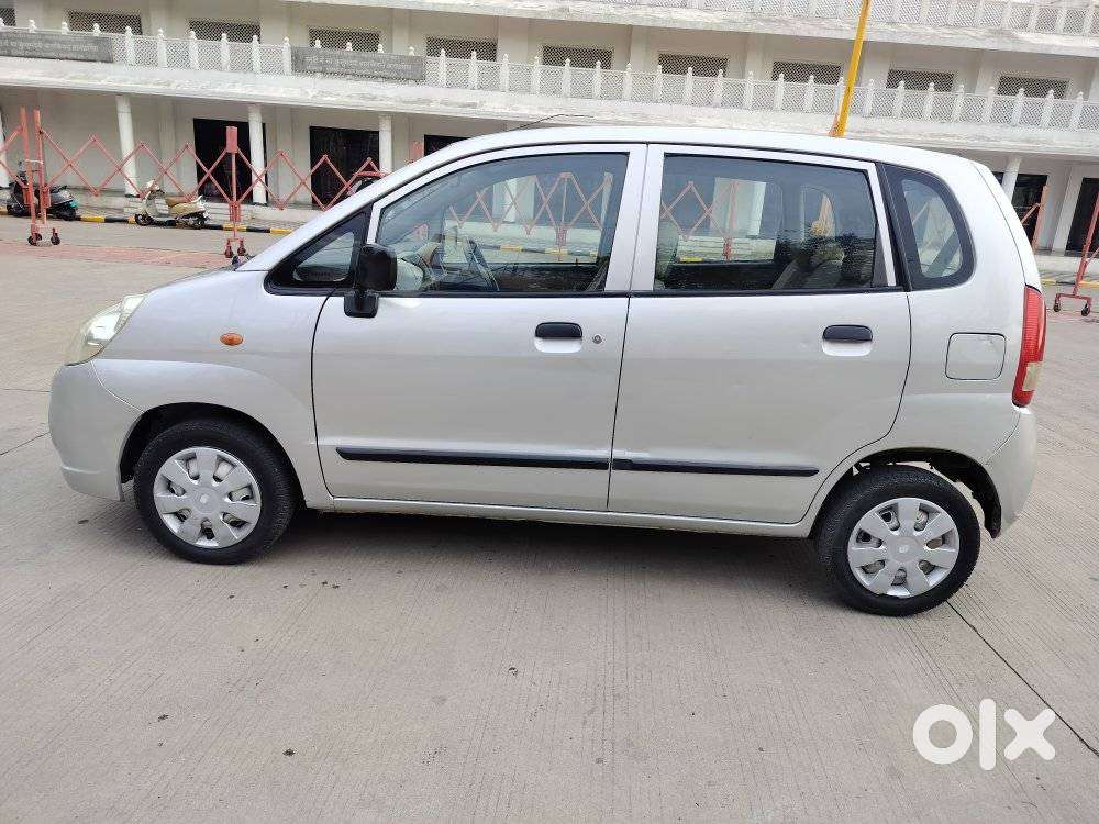 Maruti Suzuki Zen Estilo Lx Bsiv, 2011, Petrol
