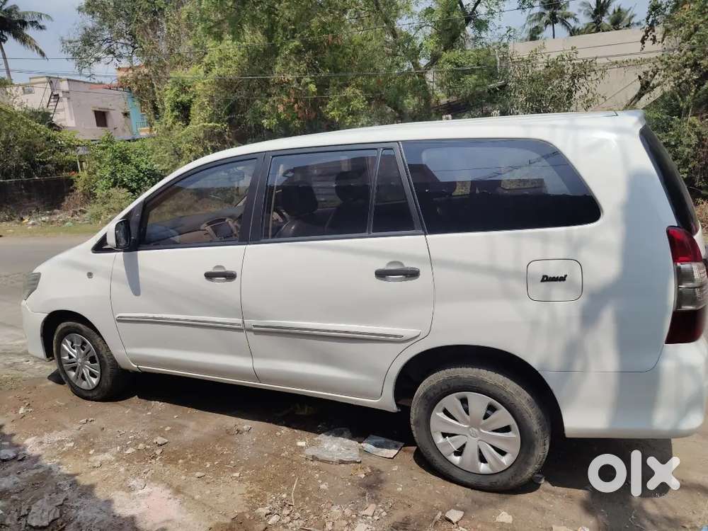 Innova 2015 Model Engine And Body Excellent Condition With Low Mileage