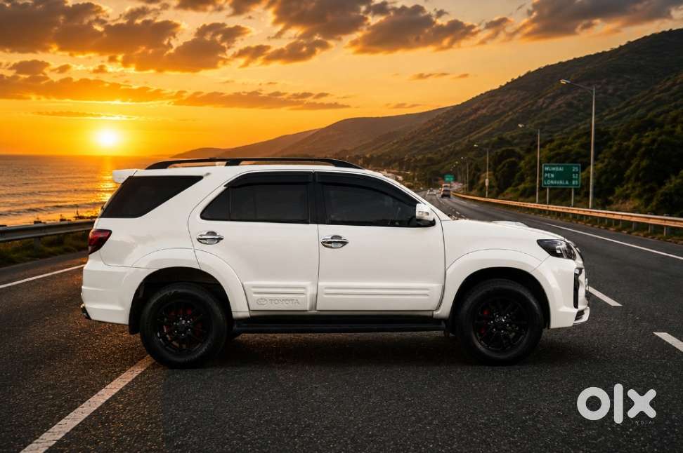 Toyota Fortuner 3.0 4x2 Automatic, 2013, Diesel