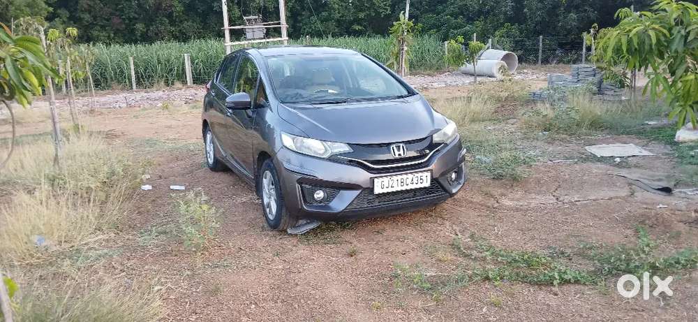 Honda Jazz 2017  Petrol & Cng