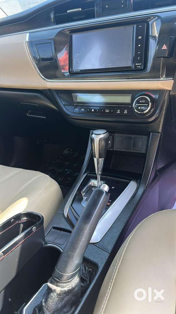 Toyota Corolla Altis Vl At, 2014, Petrol