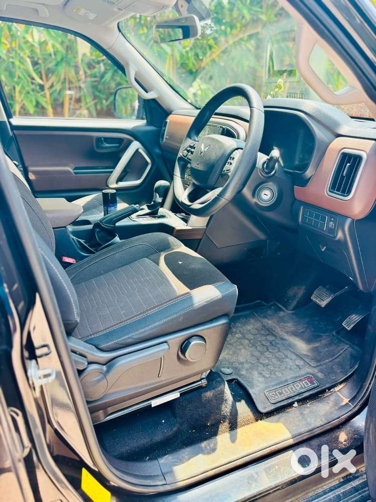 Mahindra Scorpio-n 2.2 Z6 Diesel At 7 Str, 2023, Diesel