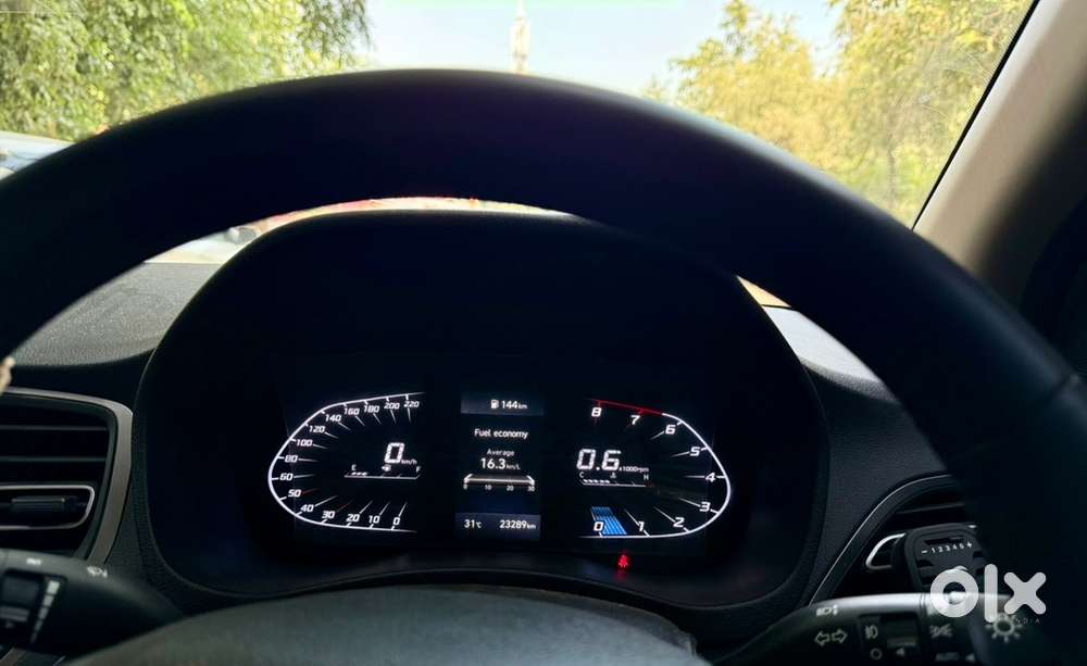 2023 Hyundai Verna Petrol