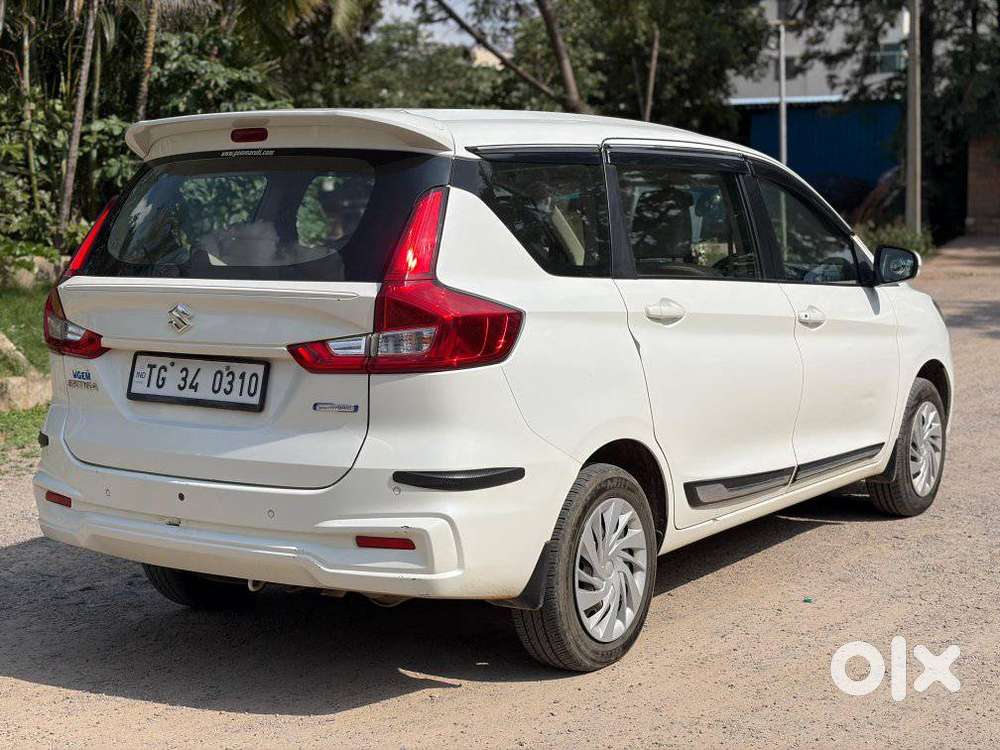 Maruti Suzuki Ertiga Vxi, 2024, Petrol