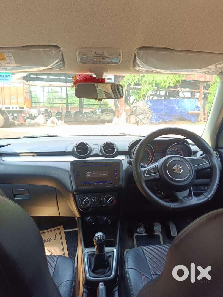 Maruti Suzuki Swift Vxi + Manual, 2023, Petrol