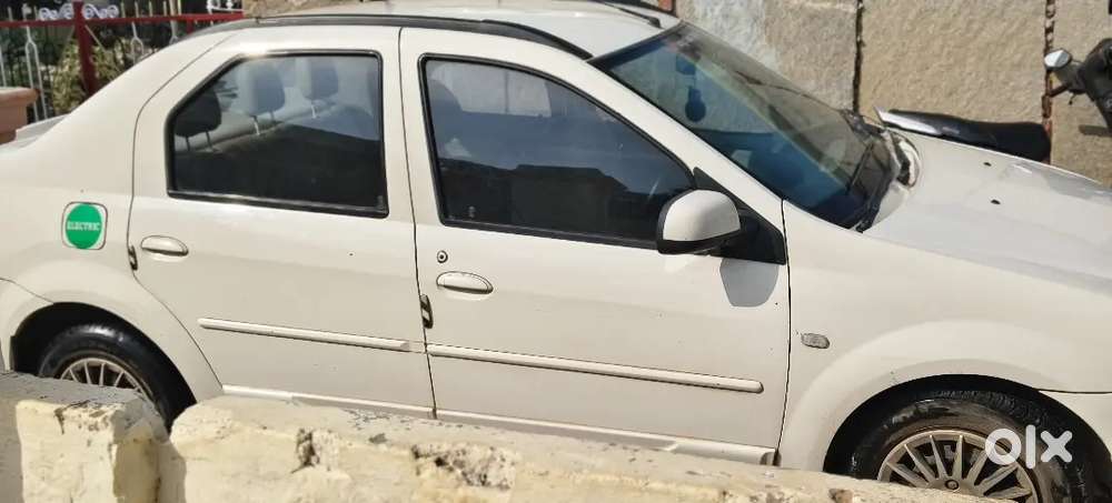 Mahindra E Verito Electric