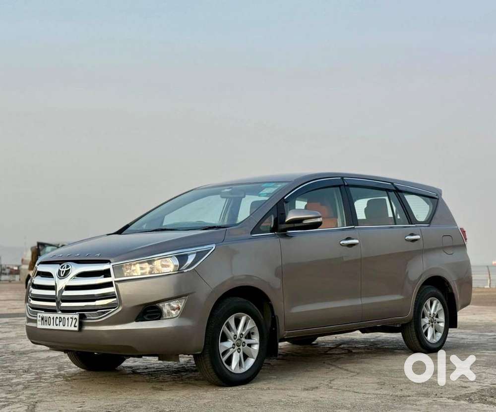 Toyota Innova Crysta 2.4 G Mt 8s, 2016, Diesel