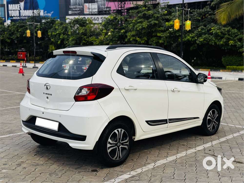 Tata Tiago 1.2 Revotron Xt, 2023, Petrol