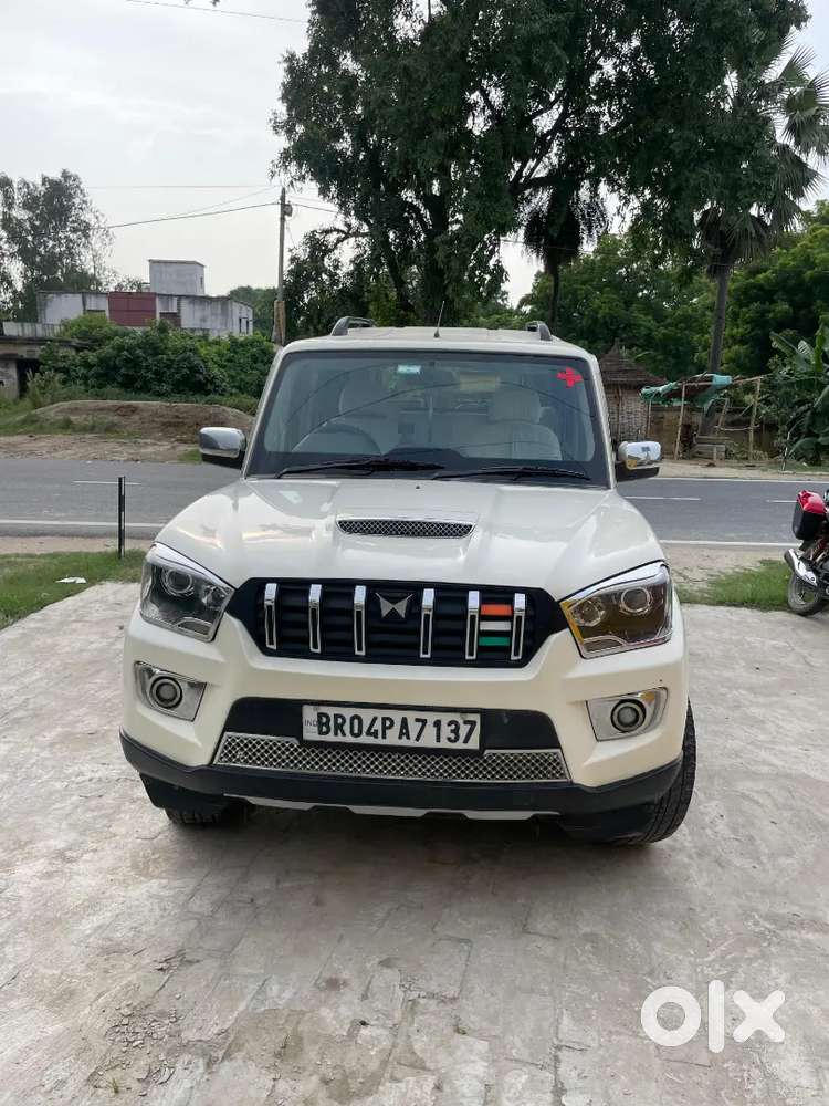 Mahindra Scorpio 2018 Diesel Well Maintained