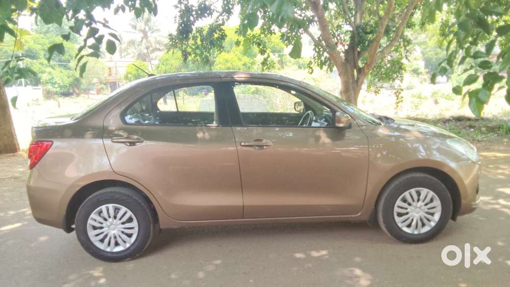 Maruti Suzuki Swift Dzire Vxi Optional, 2018, Petrol