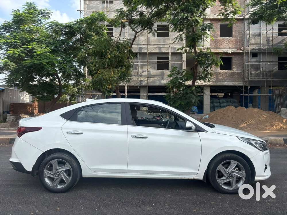 Hyundai Verna 1.5 Sx Diesel At, 2022, Diesel