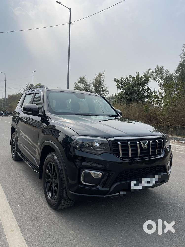 Mahindra Scorpio-n 2.0 Z8 L Petrol At 6 Str, 2025, Petrol