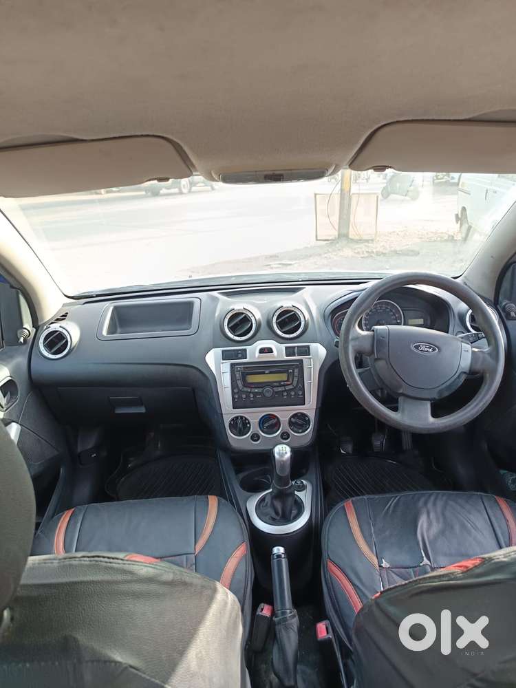 Ford Figo 1.2 Duratec Petrol Zxi, 2013