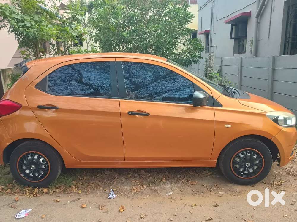 Tata Tiago 09/2016 Petrol