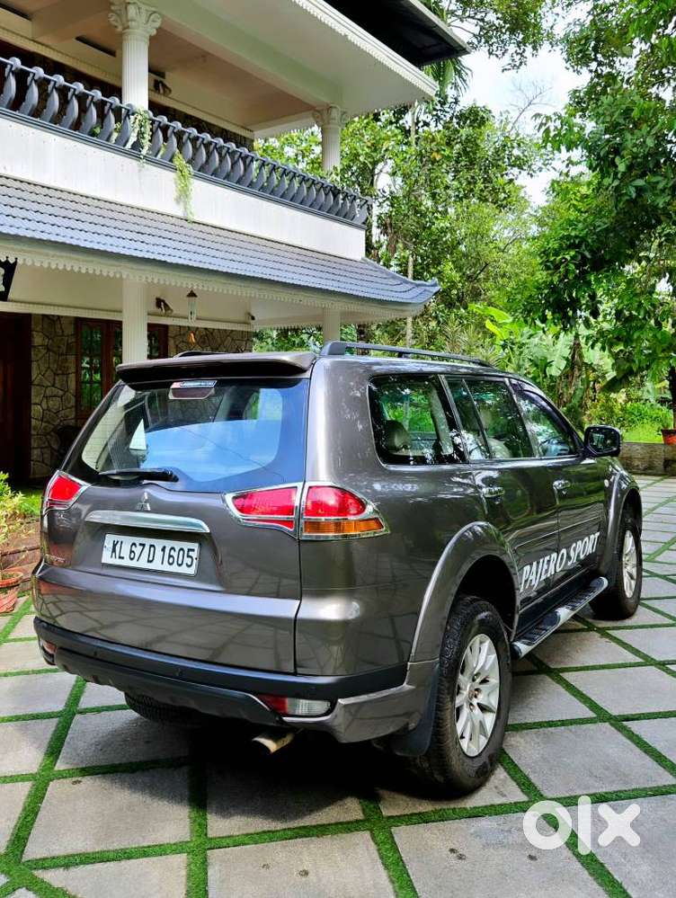 Mitsubishi Pajero Sport 2.5 Manual, 2012, Diesel