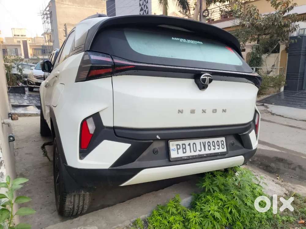 Tata Nexon Fearless Plus 2025