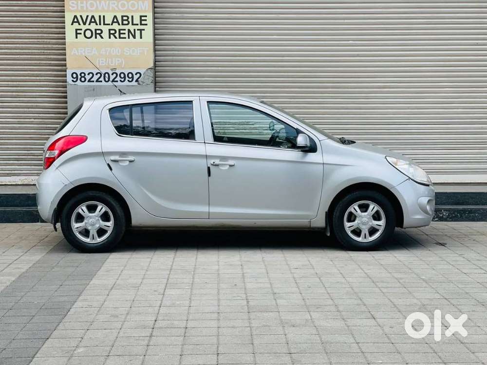 Hyundai I20 Sportz 1.2 Mt, 2011, Petrol