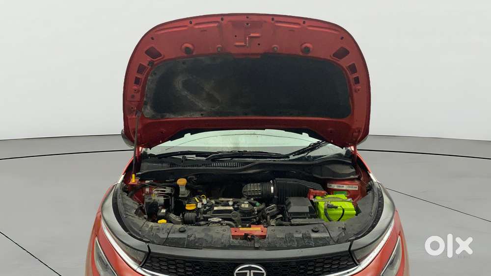 Tata Altroz Xz, 2021, Petrol