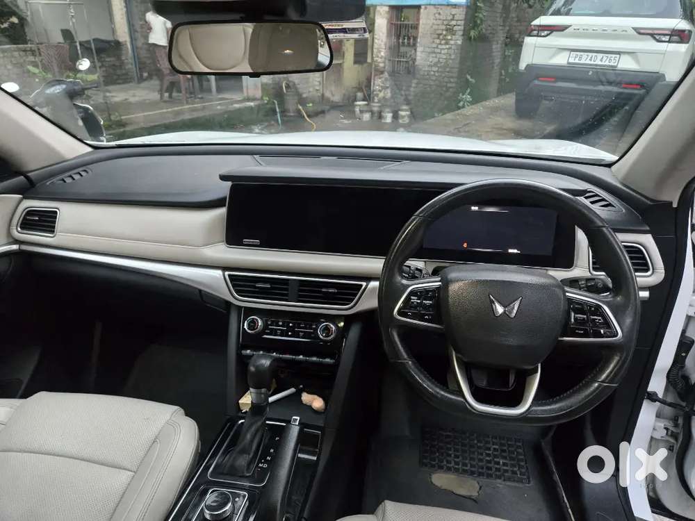 Mahindra Xuv700 Ax7 2022 Diesel