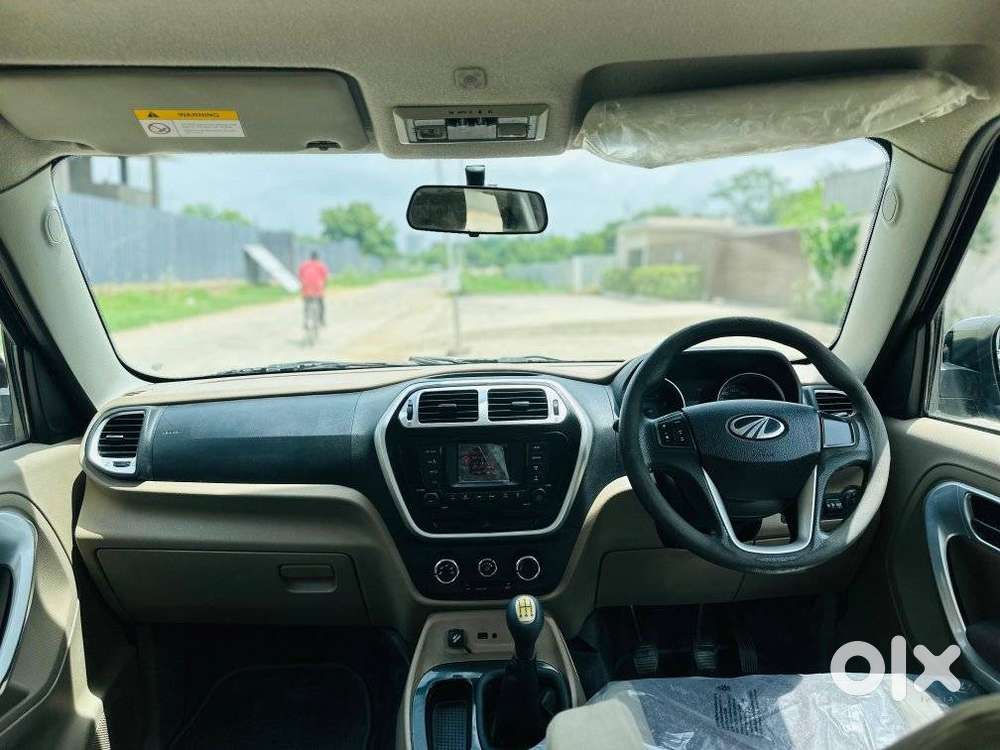 Mahindra Tuv 300 T8, 2018, Diesel