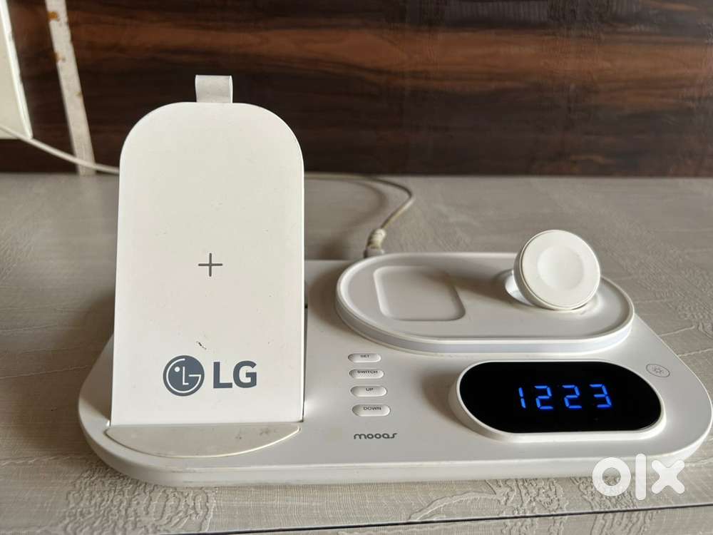 LG 3 in 1 Smart charging with light