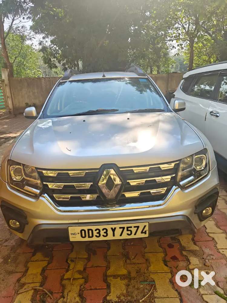 Renault Duster 2019 Petrol Manual Silver Colour