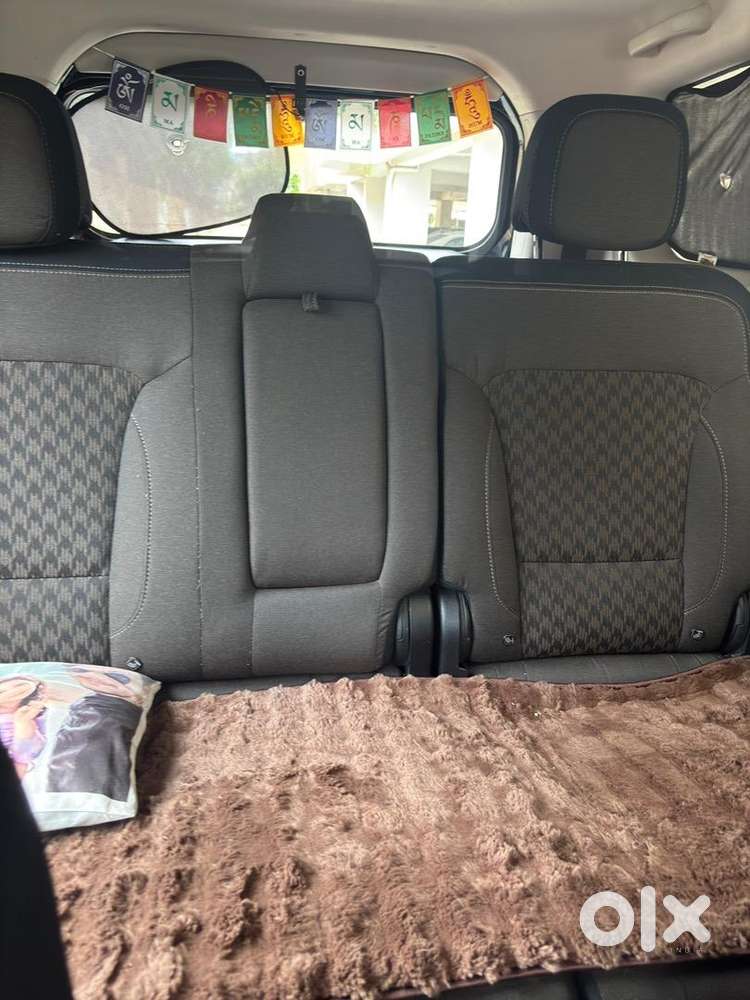 Mahindra Petrol Manual 2025