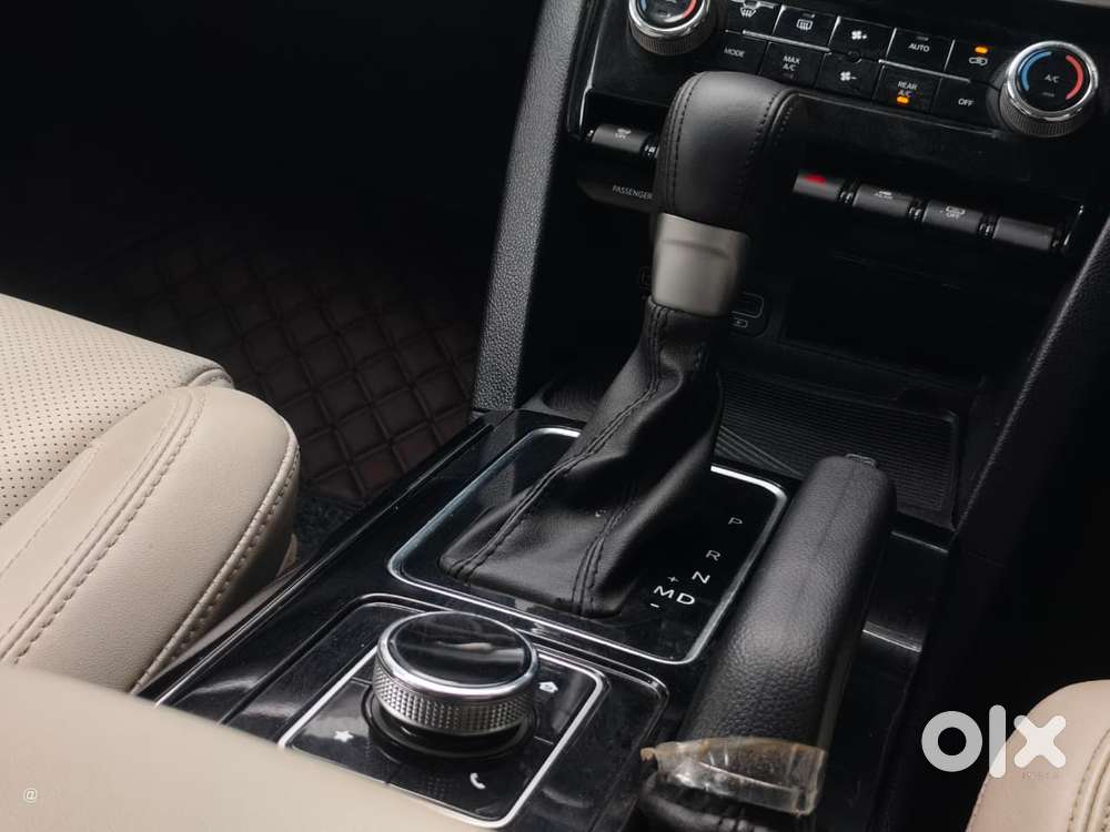 Mahindra Xuv700 2.0 Ax 7 Petrol At Str, 2024, Petrol