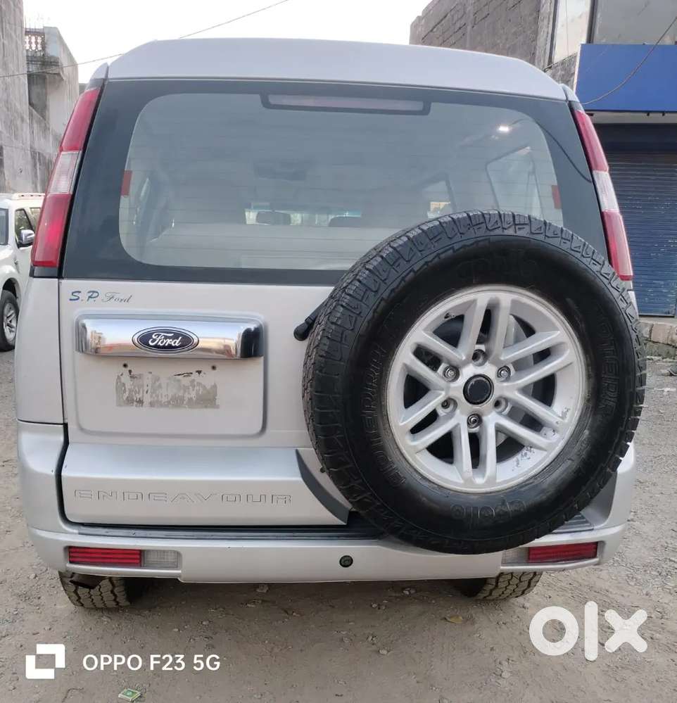 Ford Endeavour Xlt 4x4 2013 Diesel