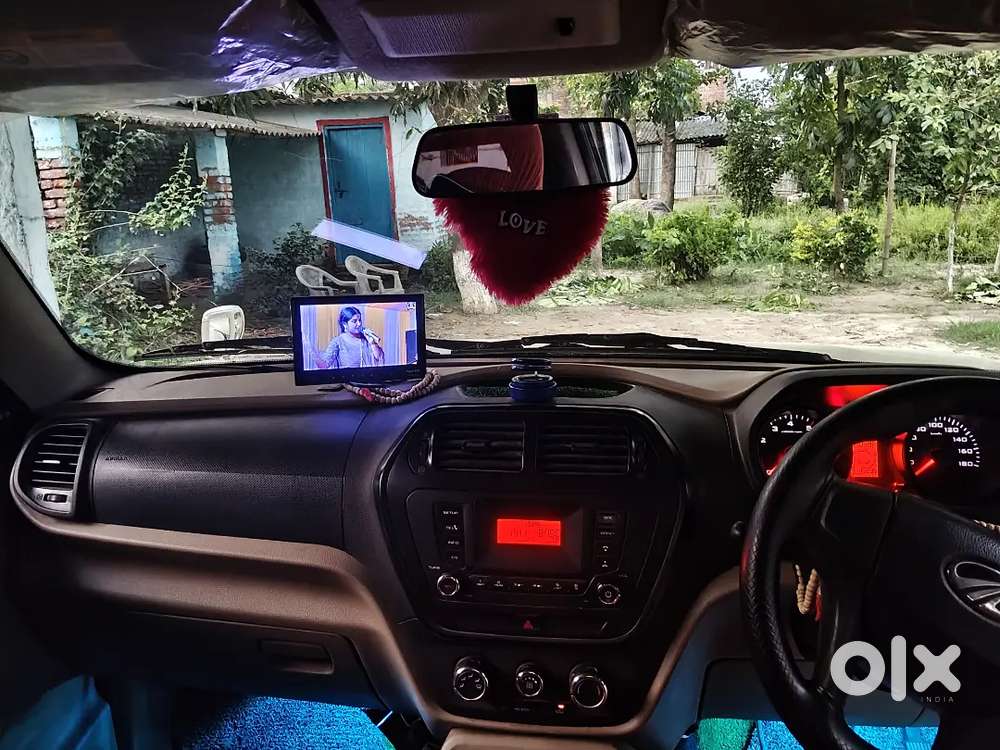 Mahindra Tuv 300 2017 Diesel Good Condition