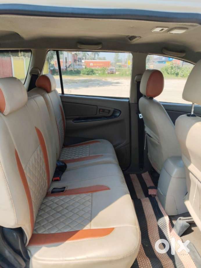 Toyota Innova 2.5 G (diesel) 7 Seater, 2017, Diesel