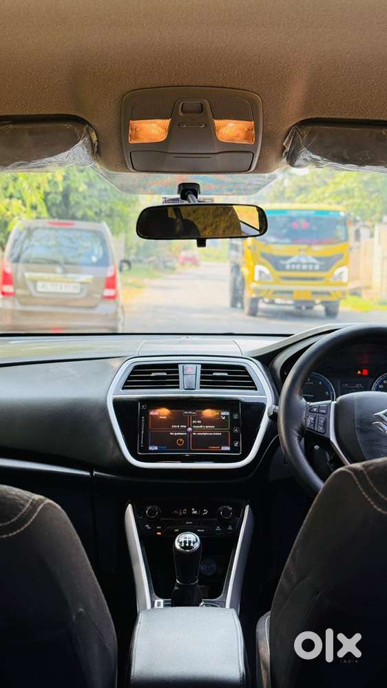 Maruti Suzuki S Cross 2016 Diesel Well Maintained