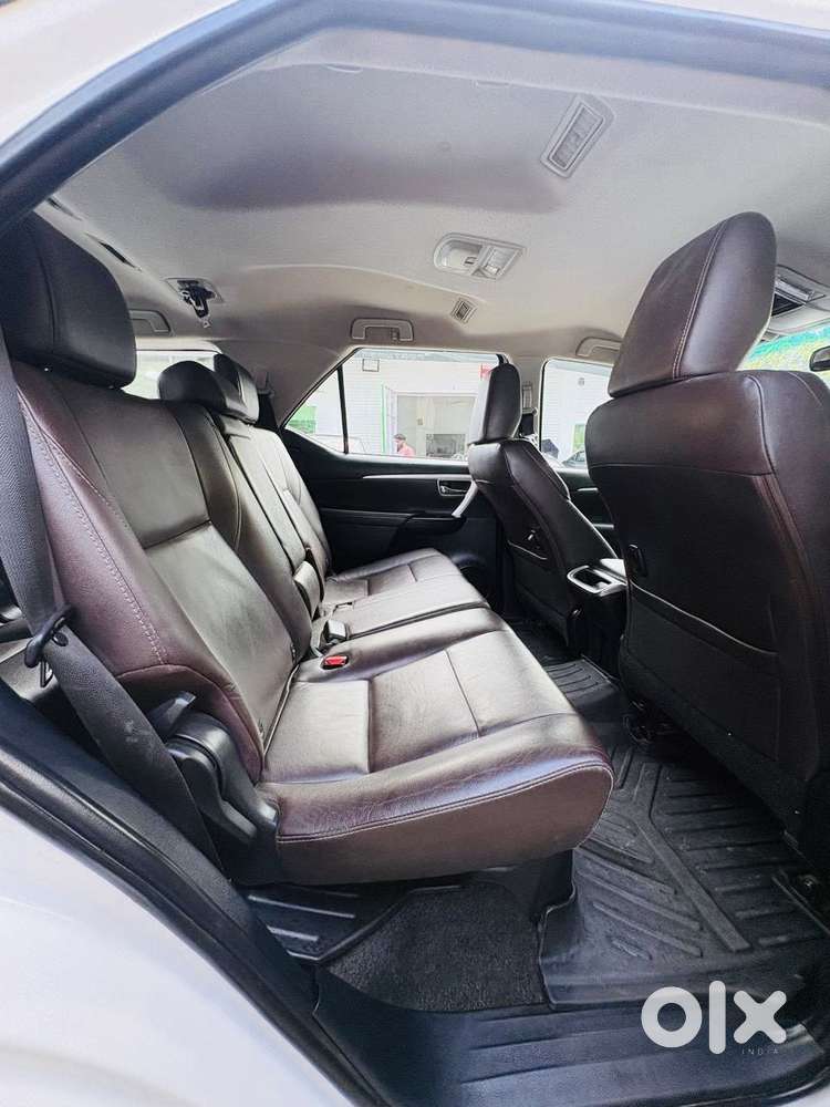 Toyota Fortuner 4x2 At 2.8 Diesel, 2018, Diesel