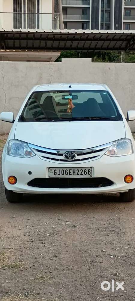 Toyota Etios [2010-2012] 2011
