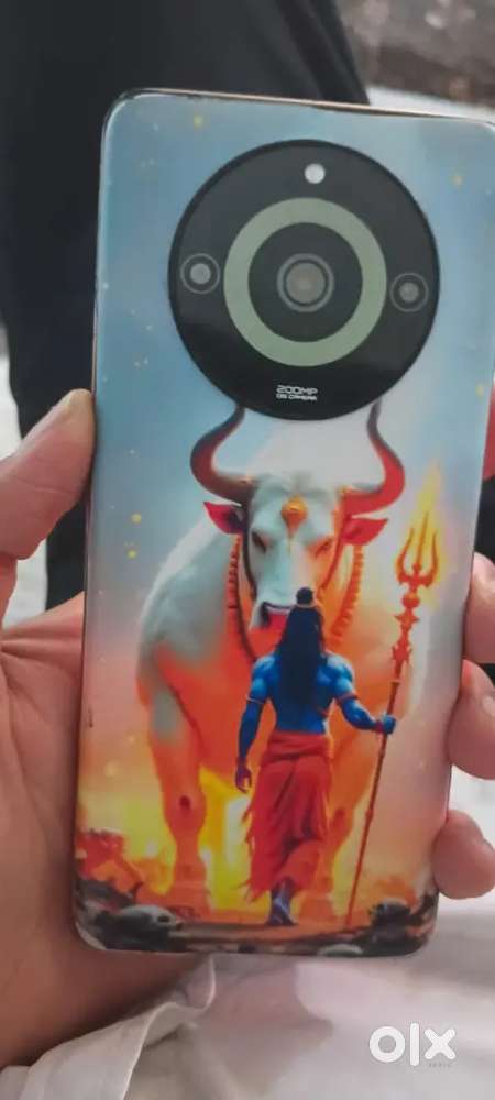 Upper display mein Bindiya re black Baki phone working hai