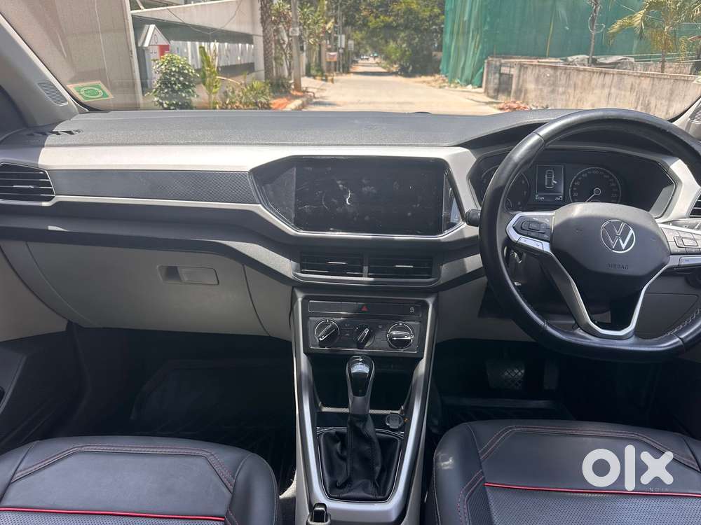 Volkswagen Taigun 1.0 Tsi Highline At, 2022, Petrol