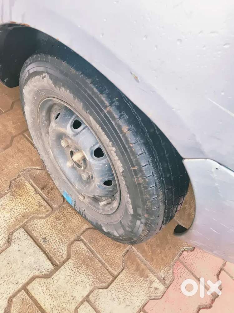 Maruti Suzuki 800 2000 Petrol 106000 Km Driven