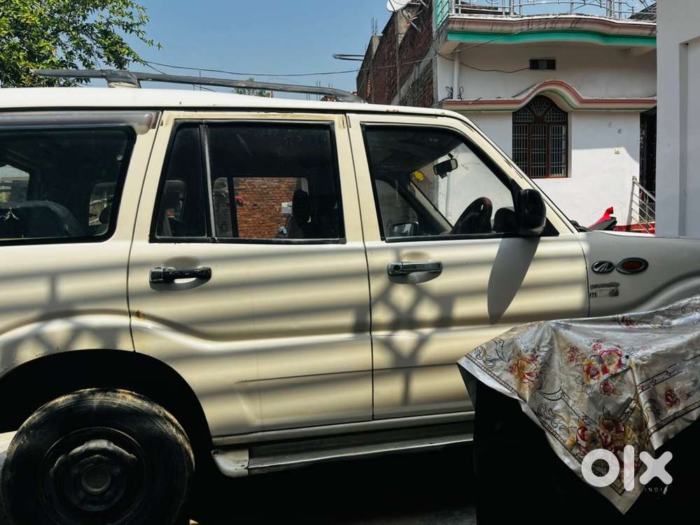 Gadi Me Koi Problem Nhi Hai , Gadi New Leni Hai