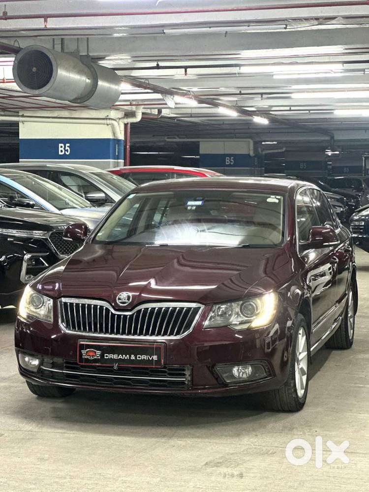 Skoda Superb 2013-2015 Elegance 1.8 Tsi At, 2015, Petrol