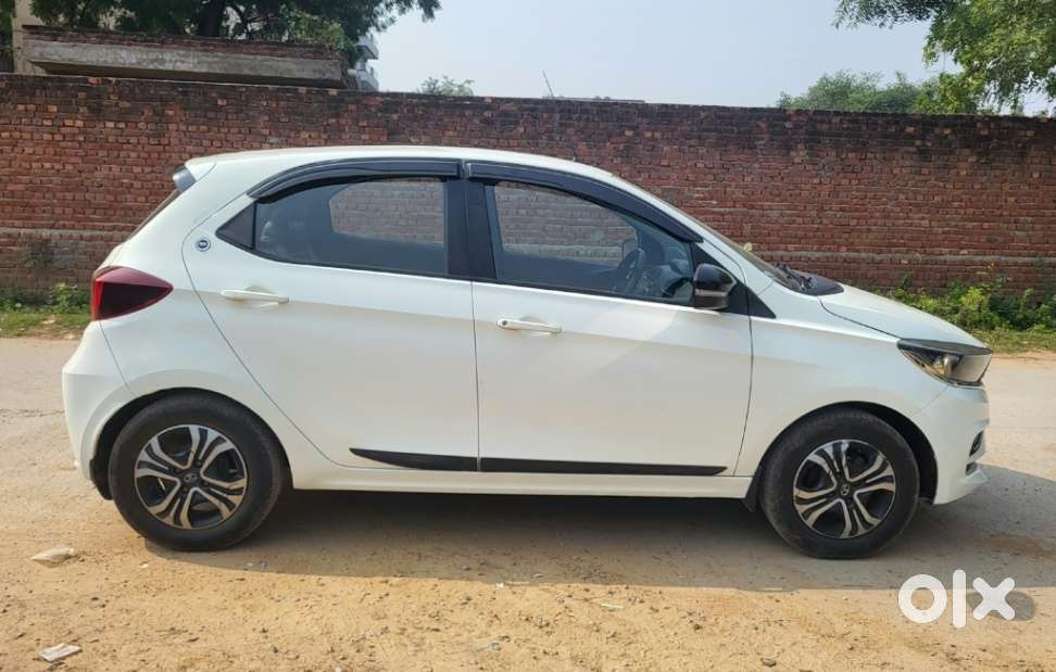 Tata Tiago Xt Icng, 2023, Cng & Hybrids