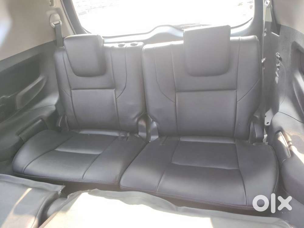 Toyota Innova Crysta [2020-ongoing] 2.7 Gx Mt 8 Str, 2020, Diesel