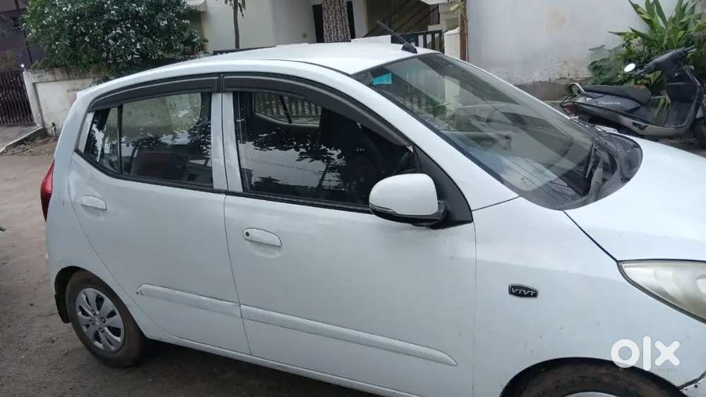 Hyundai I10 Sportz Petrol Manual 2011