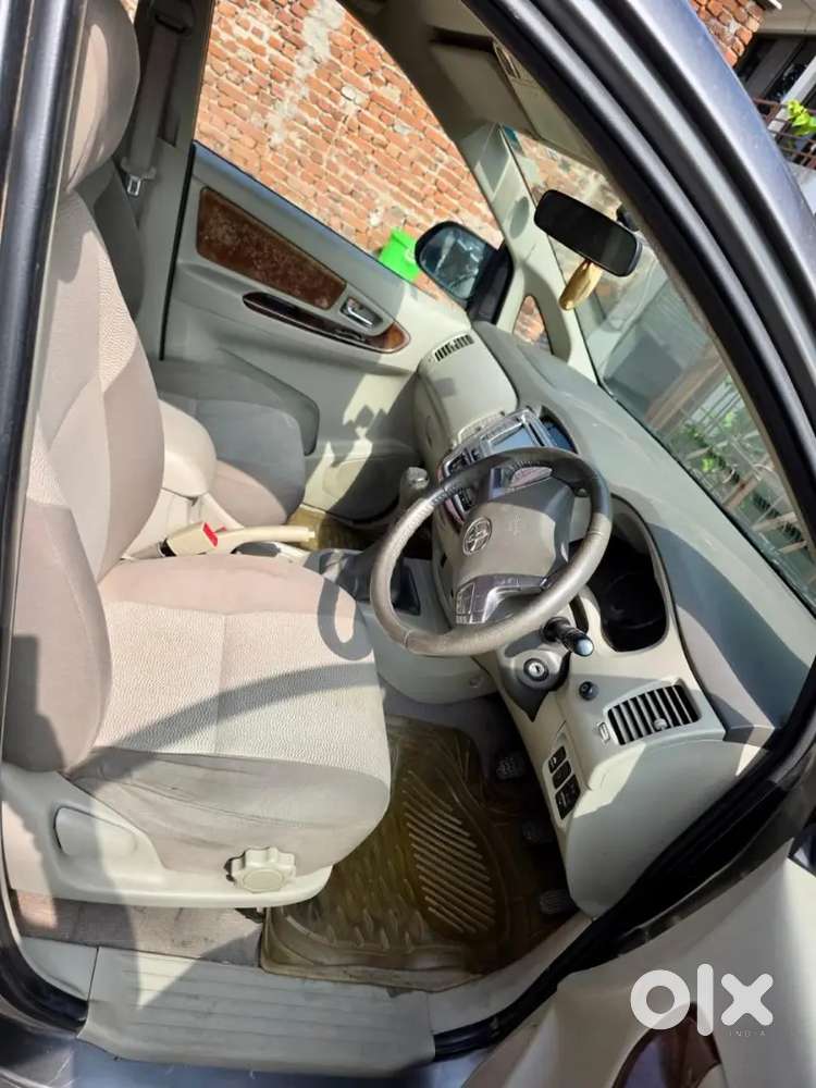 Toyota Innova 2.5 Diesel 2014