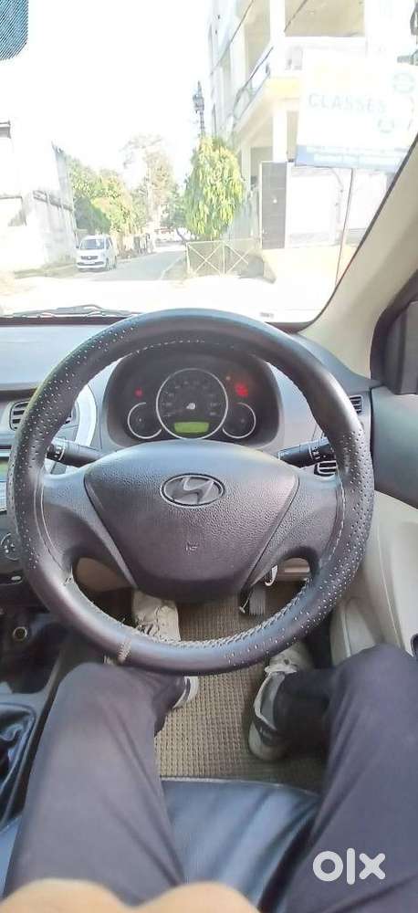 Hyundai Eon Era +, 2016, Petrol