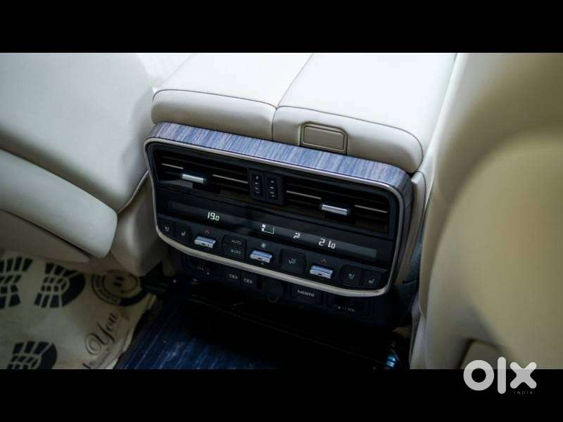 Toyota Land Cruiser 3.3 Zx Diesel, 2023, Diesel