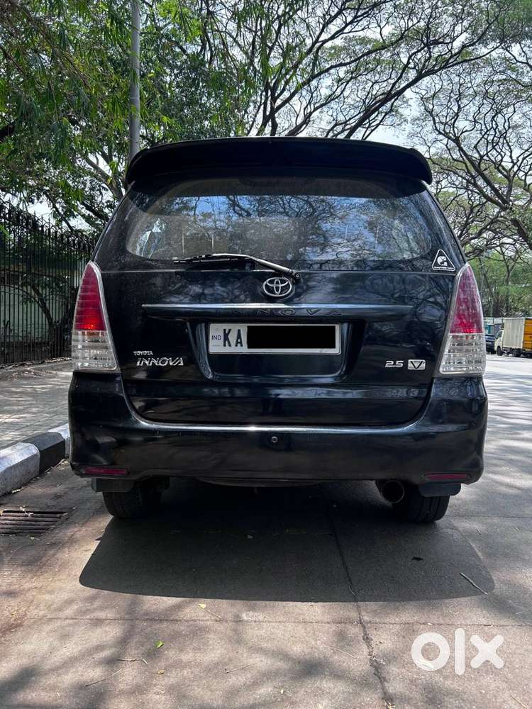 Toyota Innova